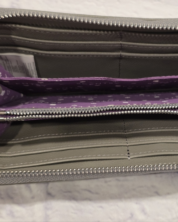 Scentsy Black Clutch - Picture 3 of 5